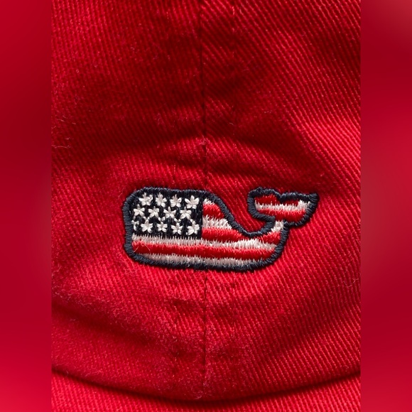 Vineyard Vines Strap Back USA Flag Whale Logo Red Casual Outdoors Adjustable - Picture 3 of 6